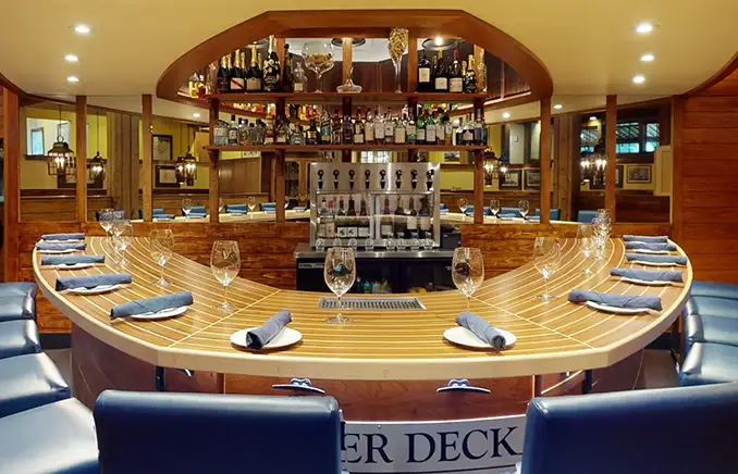 Lower Deck Bar at Windjammer Inn & Conference Center in South Burlington, VT